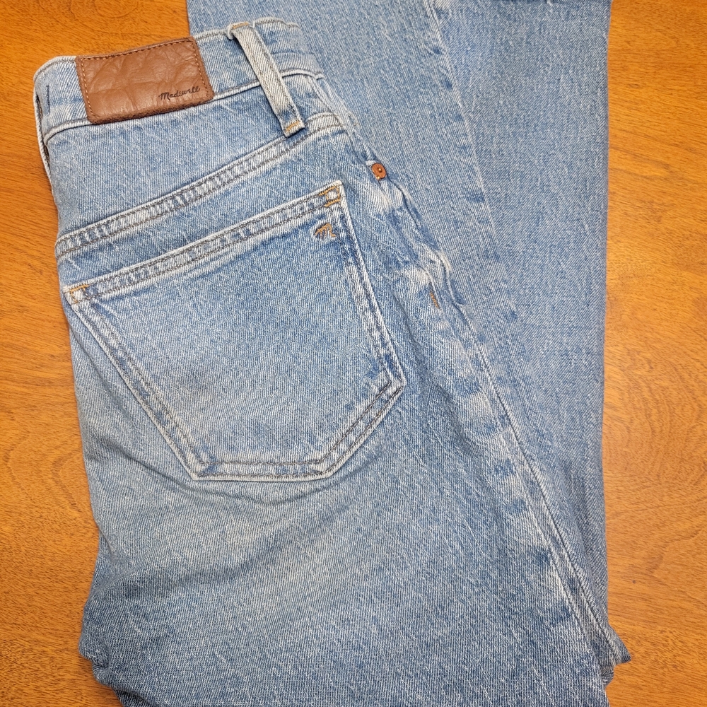 Madewell Petite Perfect Vintage Light Blue Denim Straight Leg | 23P - Picture 10 of 11